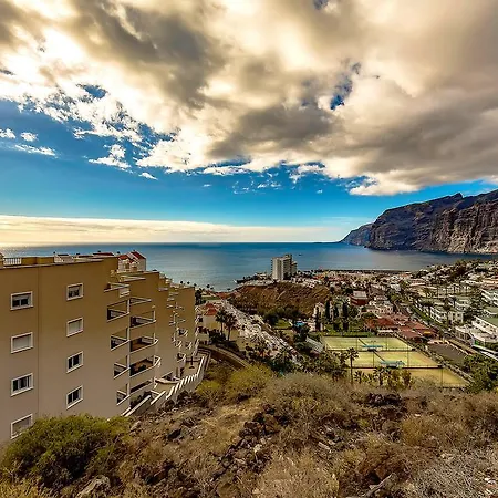 Los Gigantes Gig Apartment